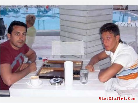 mesut-ozil-56238a